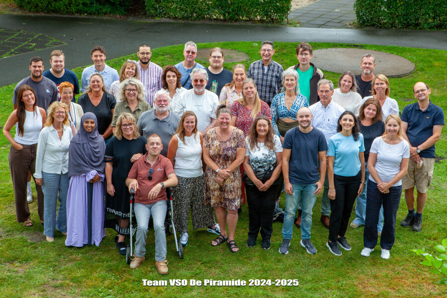 Teamfoto van VSO de Piramide